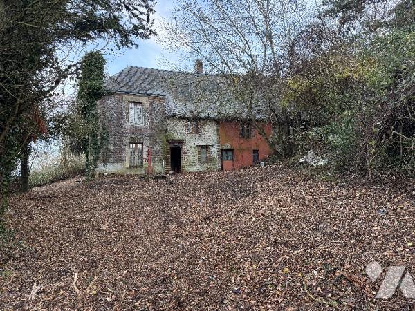 A GOUFFERN EN AUGE - SURVIE (ORNE) - Maison en ruines des 17ème et 18ème siècles à rénover