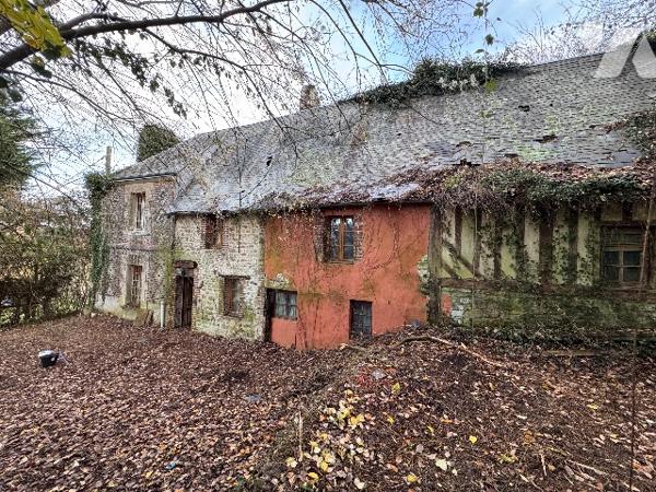 A GOUFFERN EN AUGE - SURVIE (ORNE) - Maison en ruines des 17ème et 18ème siècles à rénover