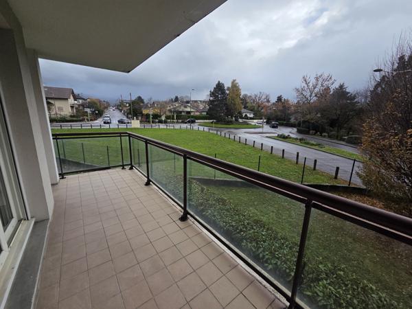 VILLE LA GRAND - T2 état neuf proche chef-lieu et commerces