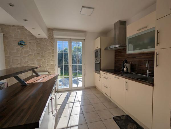 Maison Mondeville 4 pièce(s) 96 m2 MEUBLE
