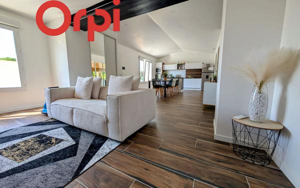 Maison à vendre    4 pièces •  Tonnay-Charente