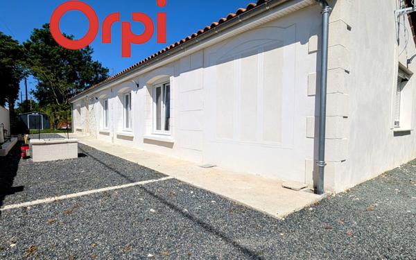 Maison à vendre    4 pièces •  Tonnay-Charente