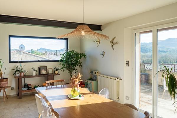 CARCASSONNE – SERVIES EN VAL Villa T5 205m² (148m² hab.) avec jardin, terrasse, garage , et vue panoramique