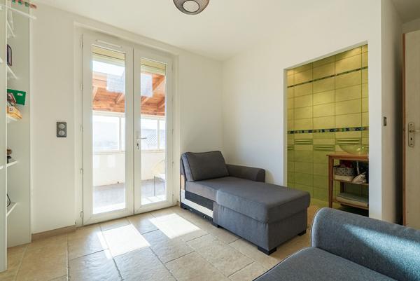 CARCASSONNE – SERVIES EN VAL Villa T5 205m² (148m² hab.) avec jardin, terrasse, garage , et vue panoramique