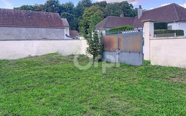 Stationnement à louer    24 m2 Ribécourt-Dreslincourt