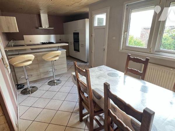 En exclusivité chez votre Notaire, maison de ville 1 mitoyenneté sur Dunkerque Petite-Synthe (5...