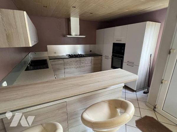 En exclusivité chez votre Notaire, maison de ville 1 mitoyenneté sur Dunkerque Petite-Synthe (5...