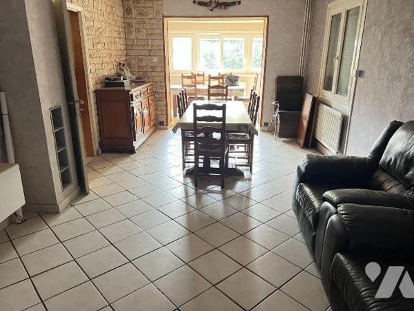 En exclusivité chez votre Notaire, maison de ville 1 mitoyenneté sur Dunkerque Petite-Synthe (5...