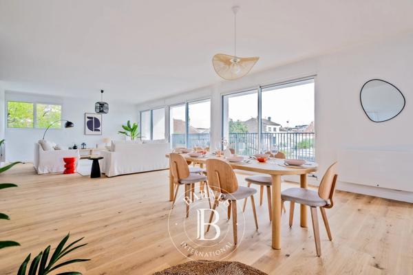 Bordeaux, Appartement 3 Chambres -  164 m² à vendre