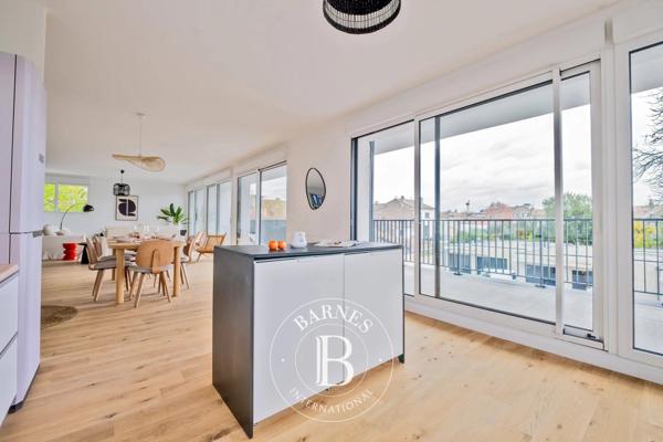 Bordeaux, Appartement 3 Chambres -  164 m² à vendre