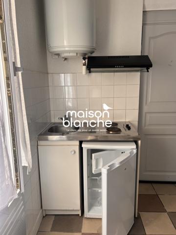APPARTEMENT T2 RDC COTE COUR - BORDEAUX