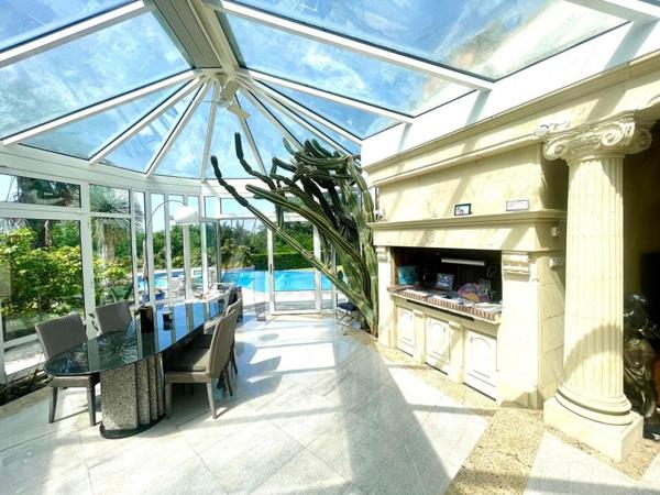 Superbe villa sur sous sol intégral (s) 235 m2