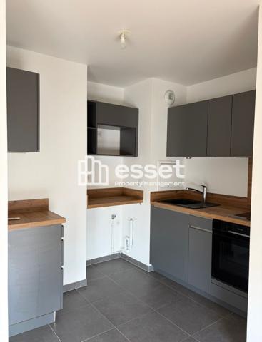 Location Studio 26 m² - Rueil-malmaison 92500