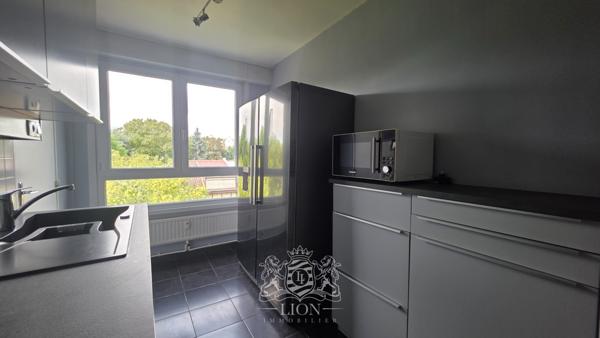 Appartement T4 garage et espaces verts