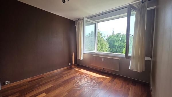 Appartement T4 garage et espaces verts
