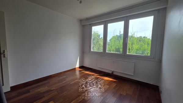 Appartement T4 garage et espaces verts