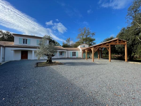 Maison 7 pièce(s) 4 chambre(s) 298 m²