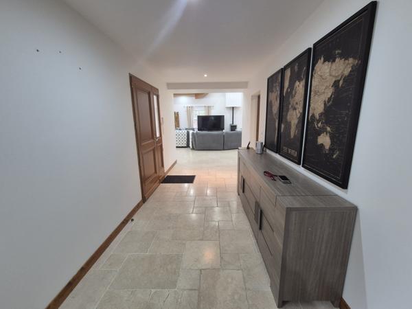 Maison 7 pièce(s) 4 chambre(s) 298 m²