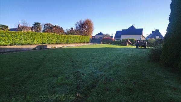 Terrain constructible TREMEVEN 584 m2