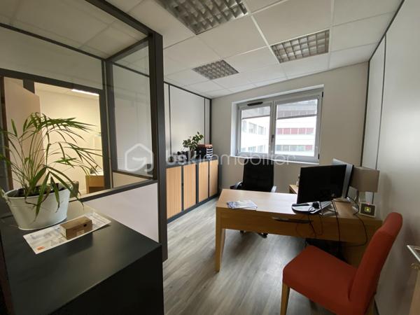 Bureau de 118 m²