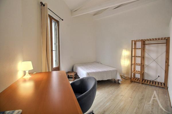 Barrière Saint-Genès 3 pièce(s) 74 m2