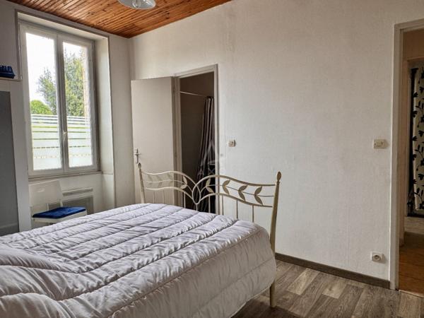 INVESTISSEMENT LOCATIF  SPÉCIAL CURISTES  CENTRE-VILLE JONZAC