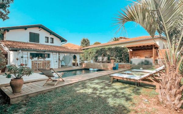 Maison à vendre    4 pièces • 105 m2 Anglet