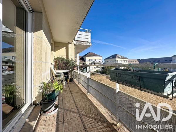 Appartement à vendre 3 pièces 65,49 m² Le Mesnil-le-Roi