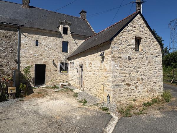 Charmante maison en pierre au calme en impasse, alliant authenticité et écologie