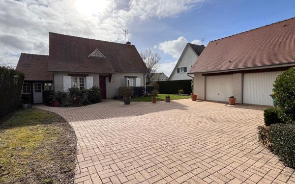 Maison à vendre    4 pièces •  Saint-Denis-en-Val