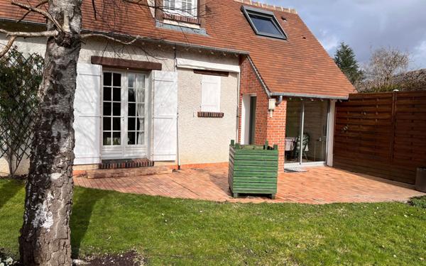 Maison à vendre    4 pièces •  Saint-Denis-en-Val