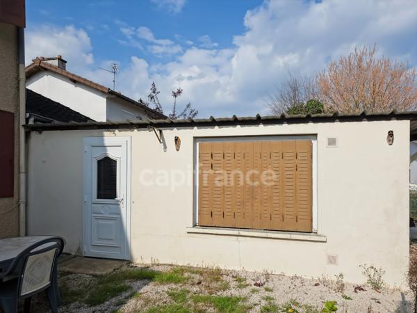 Maison à vendre 5 pièces 3 chambres avec terrain de 840 m2