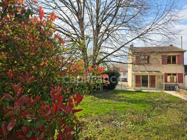 Maison à vendre 5 pièces 3 chambres avec terrain de 840 m2