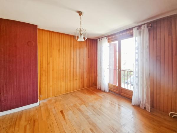 Maison à vendre 5 pièces 3 chambres avec terrain de 840 m2