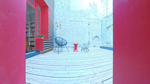 MAISON DE CARACTERE AVEC PATIO : IDEAL POUR UN PROJET DE CHAMBRES D'HÔTES !