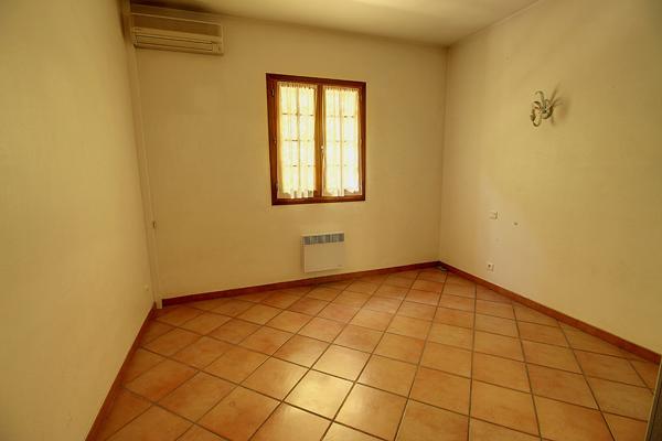 A VENDRE Maison Lorgues 5 pièces 130 m² + piscine + garage