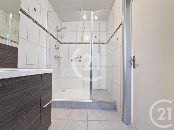 Appartement F3 à vendre  3 pièces - 71,72 m2 BELFORT - 90