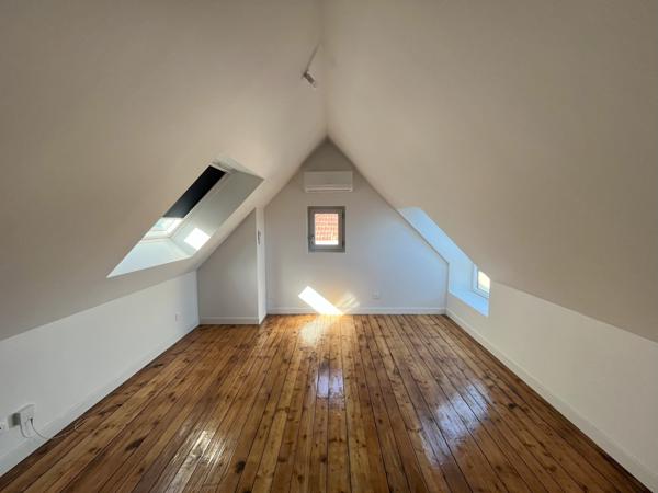 Sens (89100) En location à Sens : appartement de 36m² dernier étage