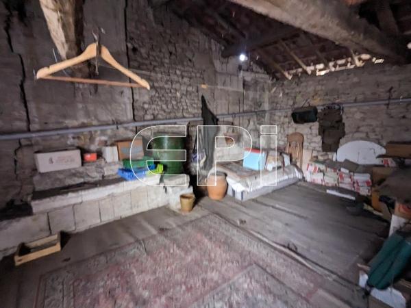 Loudun Maison ancienne Ajouter à ma sélection Référence : 6279