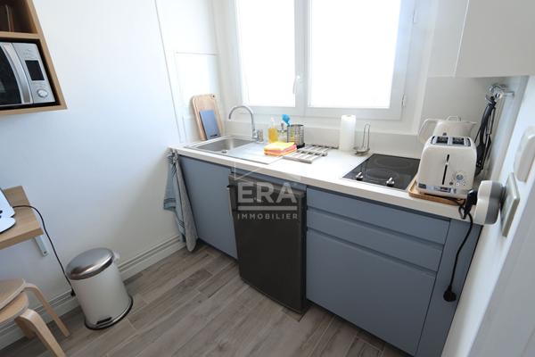 LES MAISONS DE JEANNE - Studio meublé avec prestation de nettoyage.