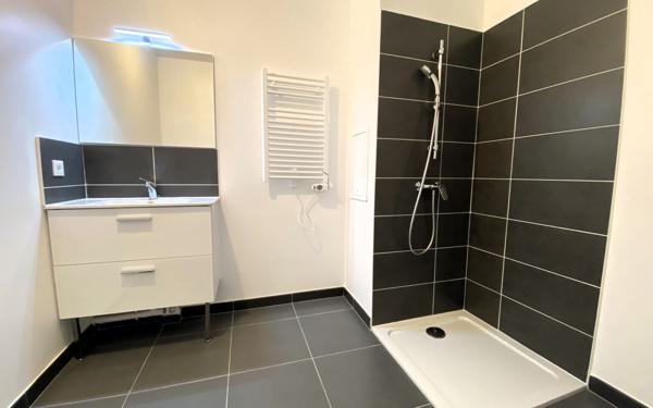 Appartement à vendre    3 pièces • 60 m2 Reims