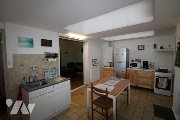 MAISON 95 M2 - 2 CHAMBRES - JARDIN SUD - A VENDRE SUR PETITE SYNTHE.


EXCLUSIVITE !!!!!

...