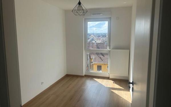 Appartement à vendre    4 pièces • 83 m2 Illzach