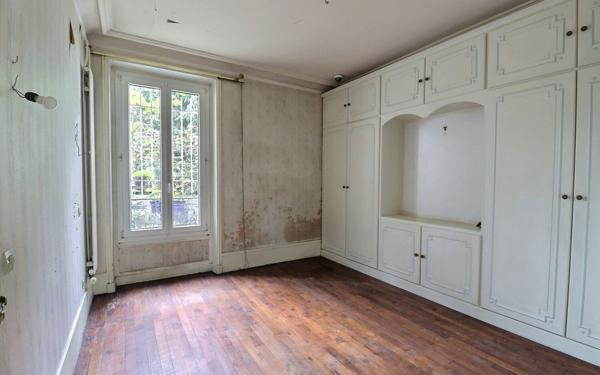 Appartement à vendre    3 pièces • 62 m2 Paris 19