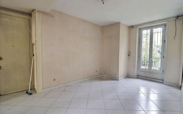 Appartement à vendre    3 pièces • 62 m2 Paris 19