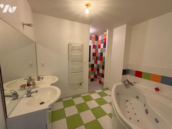 Maison d'architecte avec vue exceptionnelle sur Saumur - 4 chambres-