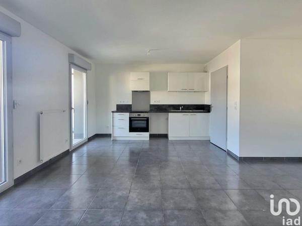 Location appartement 3 pièces 70 m² Bassens