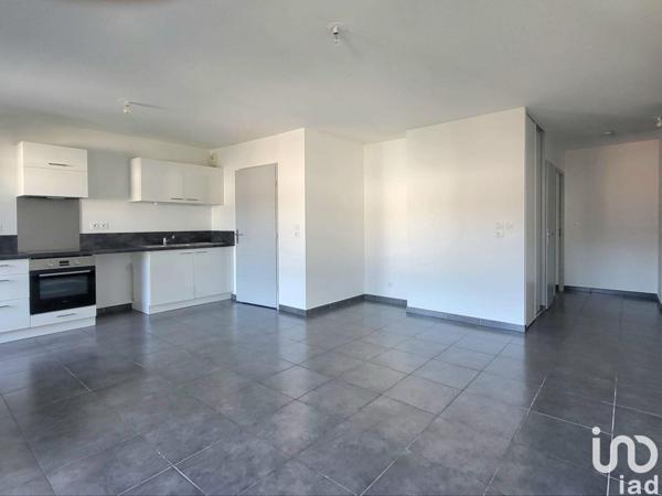 Location appartement 3 pièces 70 m² Bassens