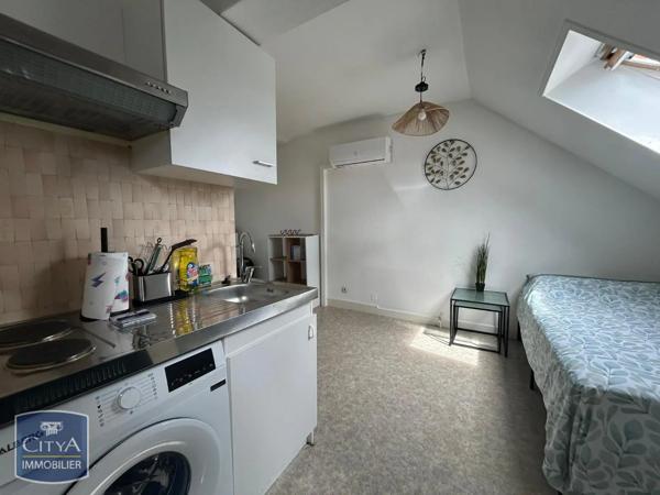 Appartement à louer 1 pièce 17.69m² Brive-la-Gaillarde (19100)