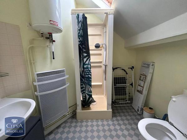 Appartement à louer 1 pièce 17.69m² Brive-la-Gaillarde (19100)